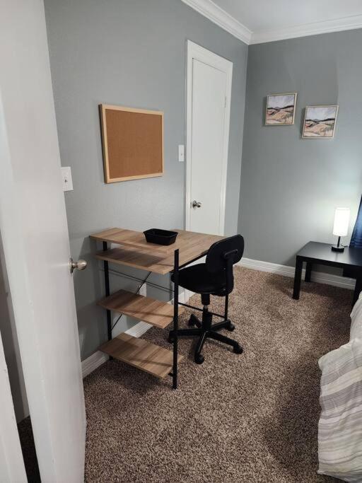 Blue Shark *E4* @ Midtown Comfortable 1Br King Apartment Houston Exterior photo